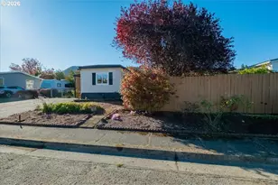 3551 Juniper St, Sweet Home, OR 97386 - Photo 5