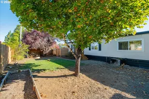 3551 Juniper St, Sweet Home, OR 97386 - Photo 3