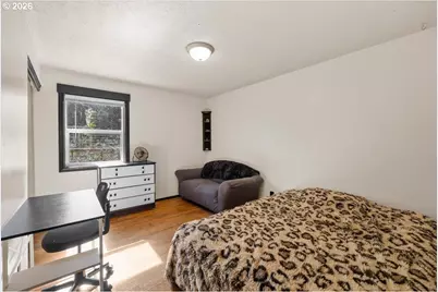 1408 Siskiyou Blvd, Medford, OR 97504 - Photo 9