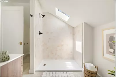 1513 NE Liberty St, Portland, OR 97211 - Photo 9