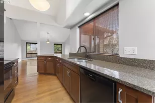 7945 SW Sorrento Rd, Beaverton, OR 97008 - Photo 17