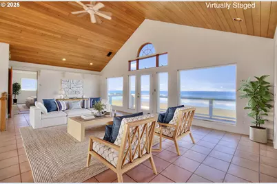 93830 Low Tide Dr, Gold Beach, OR 97444 - Photo 17