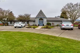 3700 Babcock Ln, Eugene, OR 97401 - Photo 41