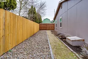 3700 Babcock Ln, Eugene, OR 97401 - Photo 39