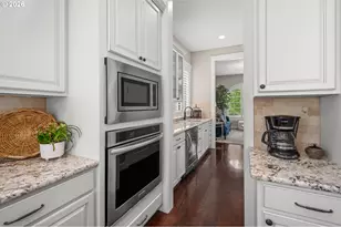450 NW 114th Ave, Portland, OR 97210 - Photo 11