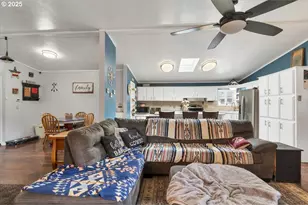 277 Edwards Rd S, Monmouth, OR 97361 - Photo 15