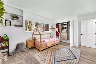 2021 SW Main St, Portland, OR 97205 - Photo 13
