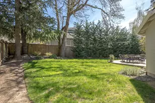 16572 SW Timberland Dr, Beaverton, OR 97007 - Photo 35