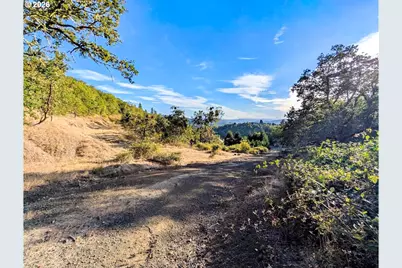 0 NE Rocky Dr, Roseburg, OR 97470 - Photo 13