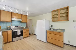 1805 Hemlock St, Eugene, OR 97404 - Photo 15