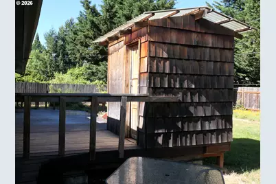 1805 Hemlock St, Eugene, OR 97404 - Photo 31