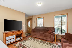 24200 NE Spring Hill Rd, Gaston, OR 97119 - Photo 17