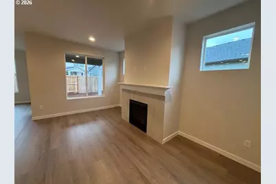 1585 N Young St, Lafayette, OR 97127 - Photo 7