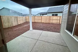 1585 N Young St, Lafayette, OR 97127 - Photo 13