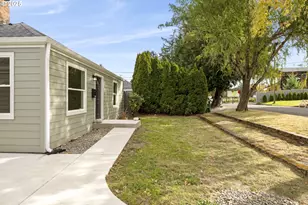 116 Elm Ave, Wood Village, OR 97060 - Photo 25