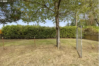 116 Elm Ave, Wood Village, OR 97060 - Photo 33