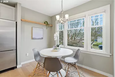 9752 N Ivanhoe St, Portland, OR 97203 - Photo 7