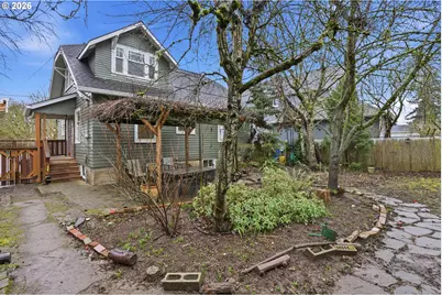 9752 N Ivanhoe St, Portland, OR 97203 - Photo 21