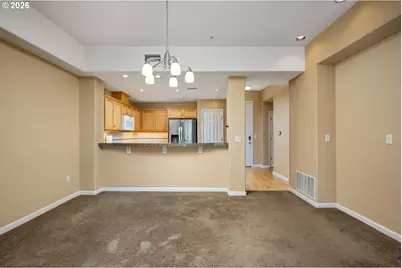 4884 NW Promenade Ter #310, Portland, OR 97229 - Photo 9