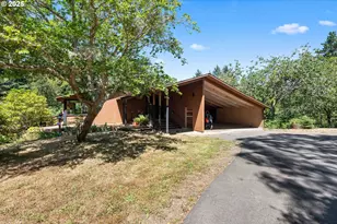 705 Ohio Ave NE, Bandon, OR 97411 - Photo 33