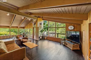 705 Ohio Ave NE, Bandon, OR 97411 - Photo 5