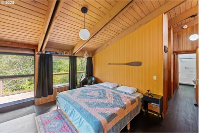 705 Ohio Ave NE, Bandon, OR 97411 - Photo 13