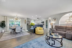 2074 SE Linden Pl, Gresham, OR 97080 - Photo 5