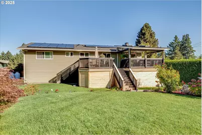 2074 SE Linden Pl, Gresham, OR 97080 - Photo 35