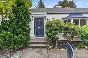 660 SW Evans St, Portland, OR 97219 - Photo 7
