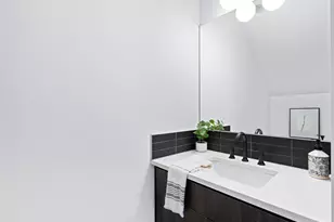 7190 NE Glisan St, Portland, OR 97213 - Photo 9