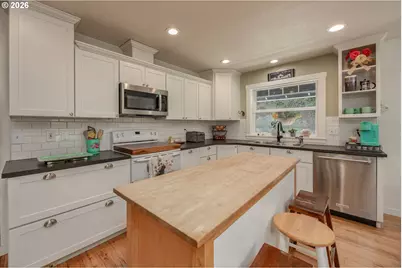 27915 NE Thompson Cir, Yacolt, WA 98675 - Photo 15