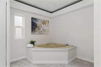 925 New Haven Dr NE, Salem, OR 97317 - Photo 25