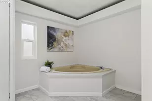 925 New Haven Dr NE, Salem, OR 97317 - Photo 25