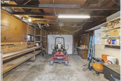 925 New Haven Dr NE, Salem, OR 97317 - Photo 29