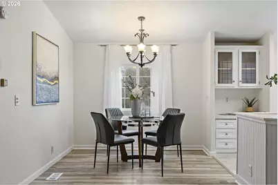 925 New Haven Dr NE, Salem, OR 97317 - Photo 9