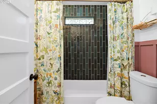 108 E 13th St, The Dalles, OR 97058 - Photo 21