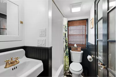 108 E 13th St, The Dalles, OR 97058 - Photo 27