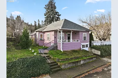 108 E 13th St, The Dalles, OR 97058 - Photo 1