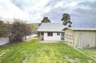 220 August St, Heppner, OR 97836 - Photo 11