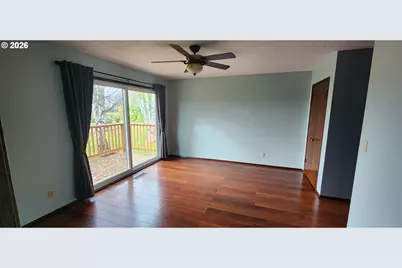 24730 SW Tile Flat Rd, Hillsboro, OR 97123 - Photo 9