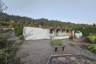 5400 Meeker Dr, Kalama, WA 98625 - Photo 5