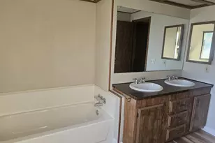 5400 Meeker Dr, Kalama, WA 98625 - Photo 23