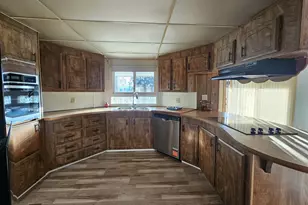 5400 Meeker Dr, Kalama, WA 98625 - Photo 15