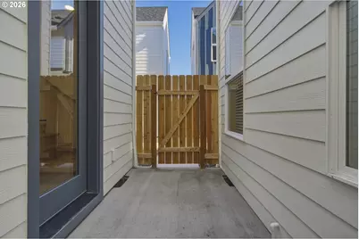 7041 SE 60th Ave, Portland, OR 97206 - Photo 11
