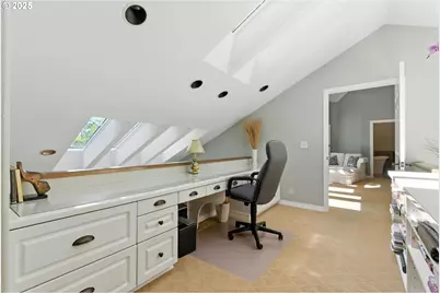 16755 Graef Cir, Lake Oswego, OR 97035 - Photo 17