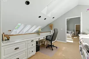 16755 Graef Cir, Lake Oswego, OR 97035 - Photo 27