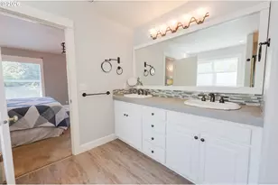 22497 SW 107th Ave, Tualatin, OR 97062 - Photo 23