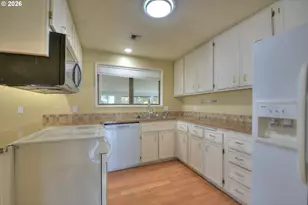 1217 Willagillespie Rd, Eugene, OR 97401 - Photo 13