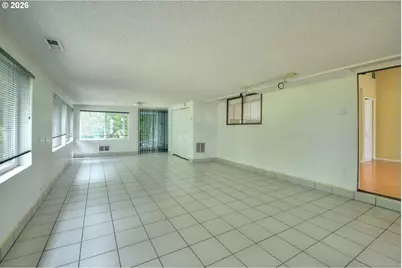 1217 Willagillespie Rd, Eugene, OR 97401 - Photo 17