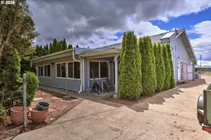 1217 Willagillespie Rd, Eugene, OR 97401 - Photo 5